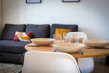 Table à manger et assises