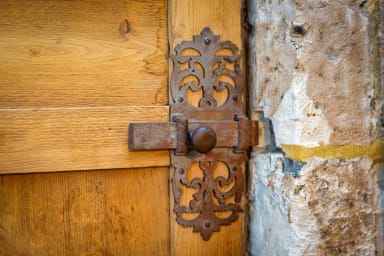 Porte avec cachet normand