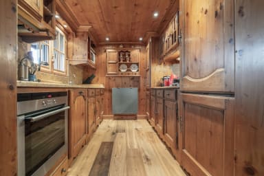 location-famille-luxe-chalet-igloo-courchevel-1850-cuisine