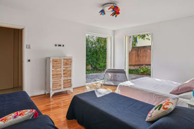 location-famille-prestigieuse-villa-boussole-cote-dazur-chambre