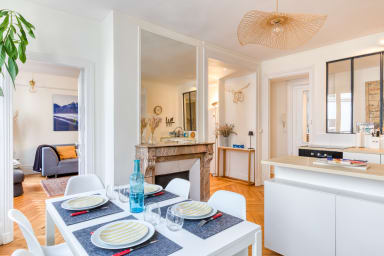 Table à manger et assises