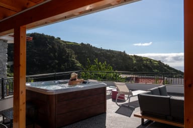 jacuzzi