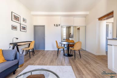 Vue d'ensemble de l'espace séjour