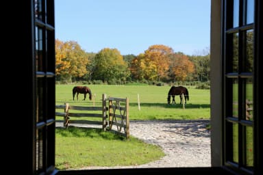 book-maison-diecisiete-property-rental-kid-friendly-rambouillet-pioma-home