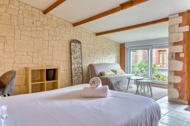 Chambre 4 : Dépendance avec lit double