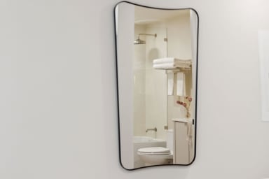 Modern & stylish wall mirror