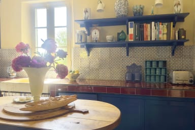 La cuisine baignée de lumière