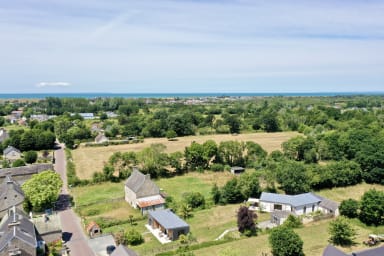 Casa à proximité immédiate de la mer
