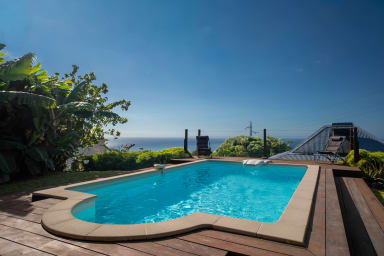 Photo de Villa en location saisonnière à Gourbeyre en Guadeloupe