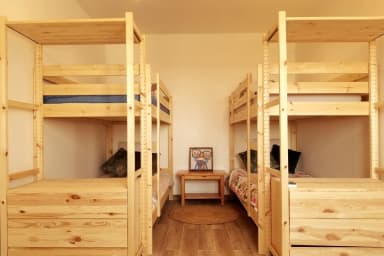 Chambre (3) ave ses 2 lits superposés !