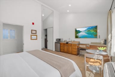 King-size bed, sleeps 2 and Kitchenette with Nespresso and Mini Fridge