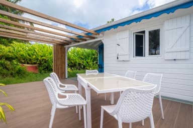 Photo de Villa en location saisonnière à Moule en Guadeloupe