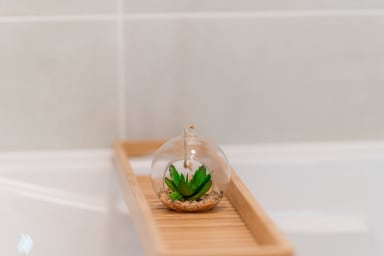 Villa Selva : Salle de bain : détail de la baignoire