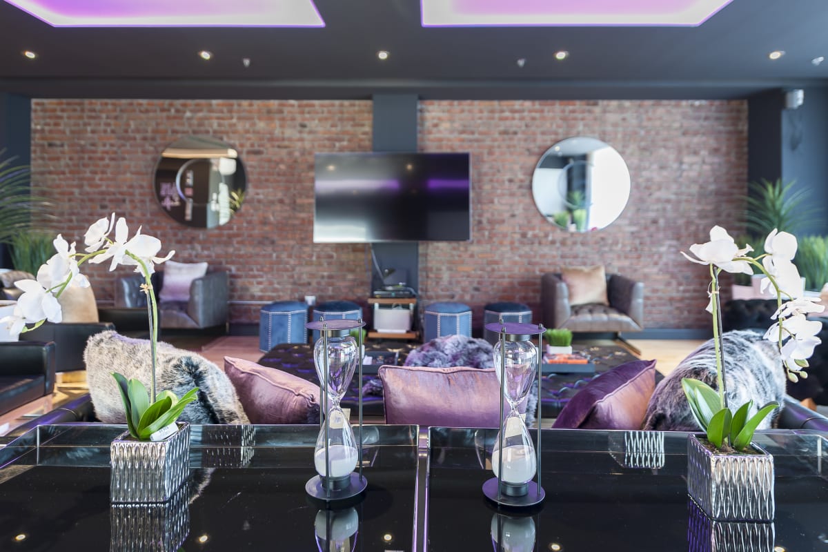 The Creative Loft 4 Bedroom Loft At The Holland Hotel Downtown