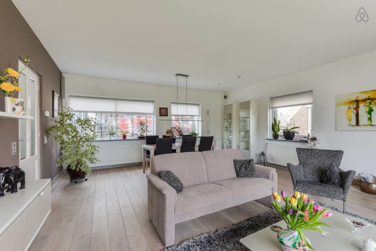 Maison   Spacious Family Home Halfweg