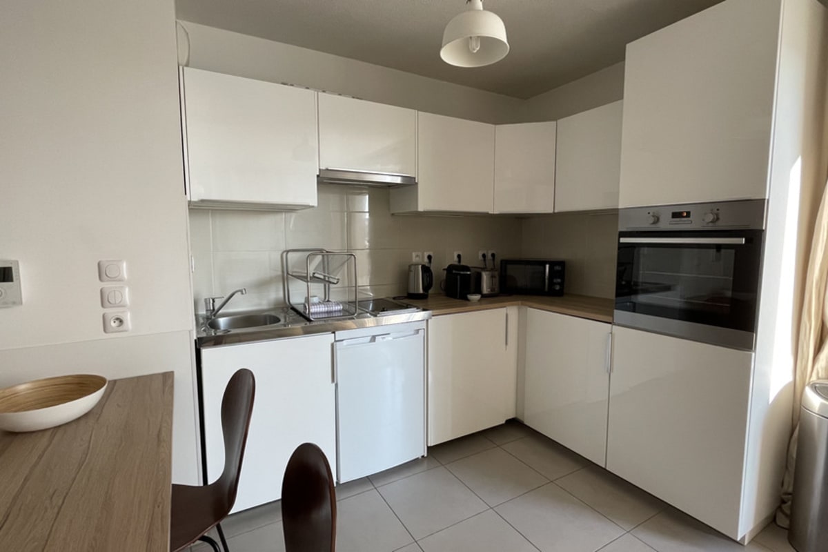 Appartement   Spacieux appartement remarquablement lumineux avec parking à la cité du vin