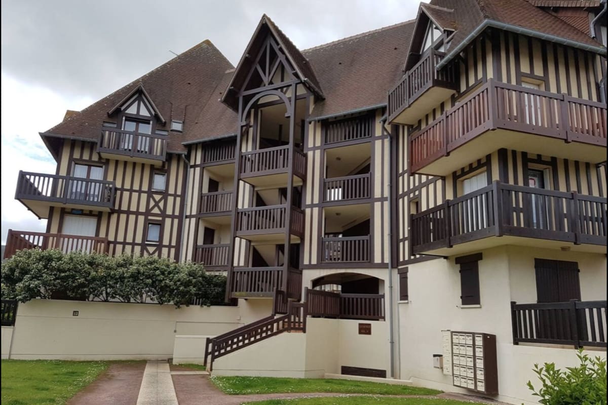  Appt Avec Balcon à 350 m de la plage 