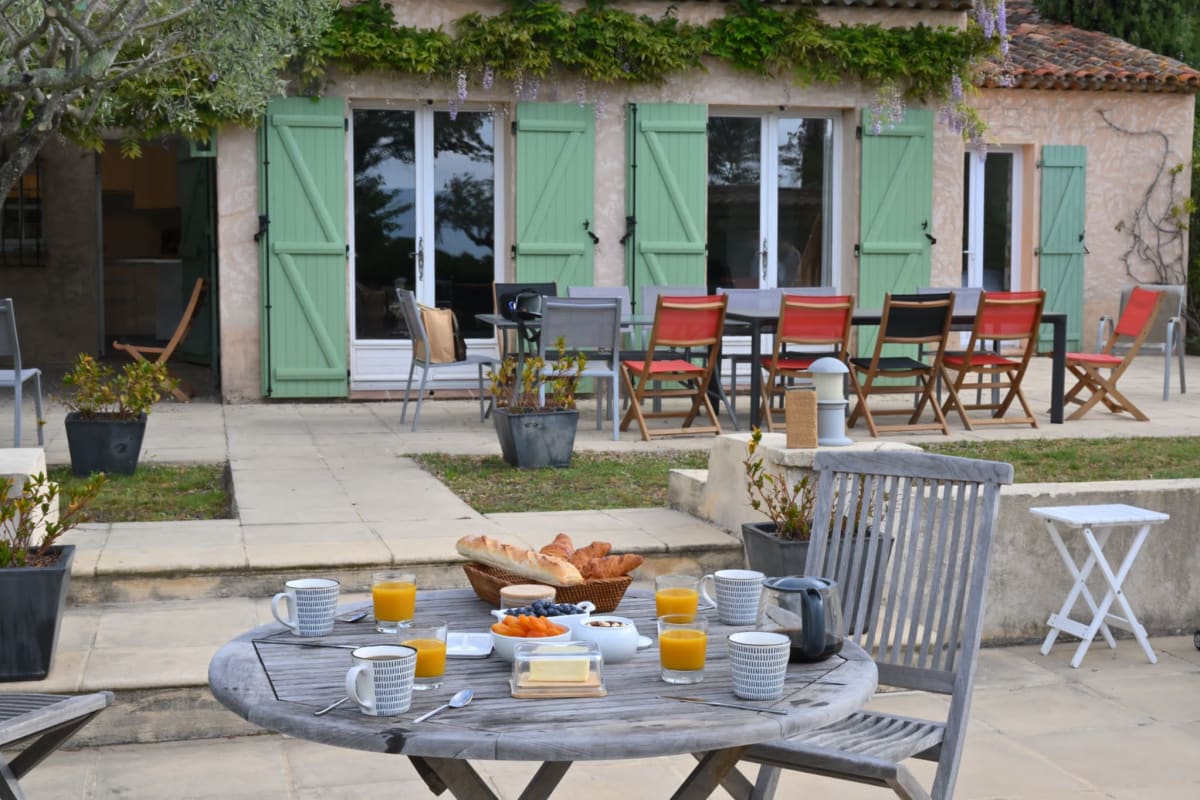  immobilier  Villa 10 Pers • Piscine • 5 suites Grimaud