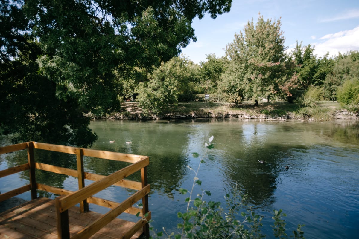 Charmant ecolodge avec accès privatif a la rivière