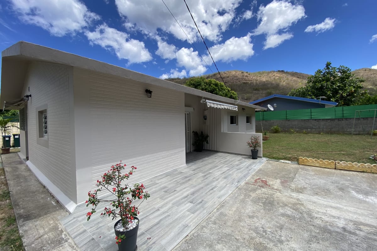  Maison 972M : Belle villa climatisée avec jardin