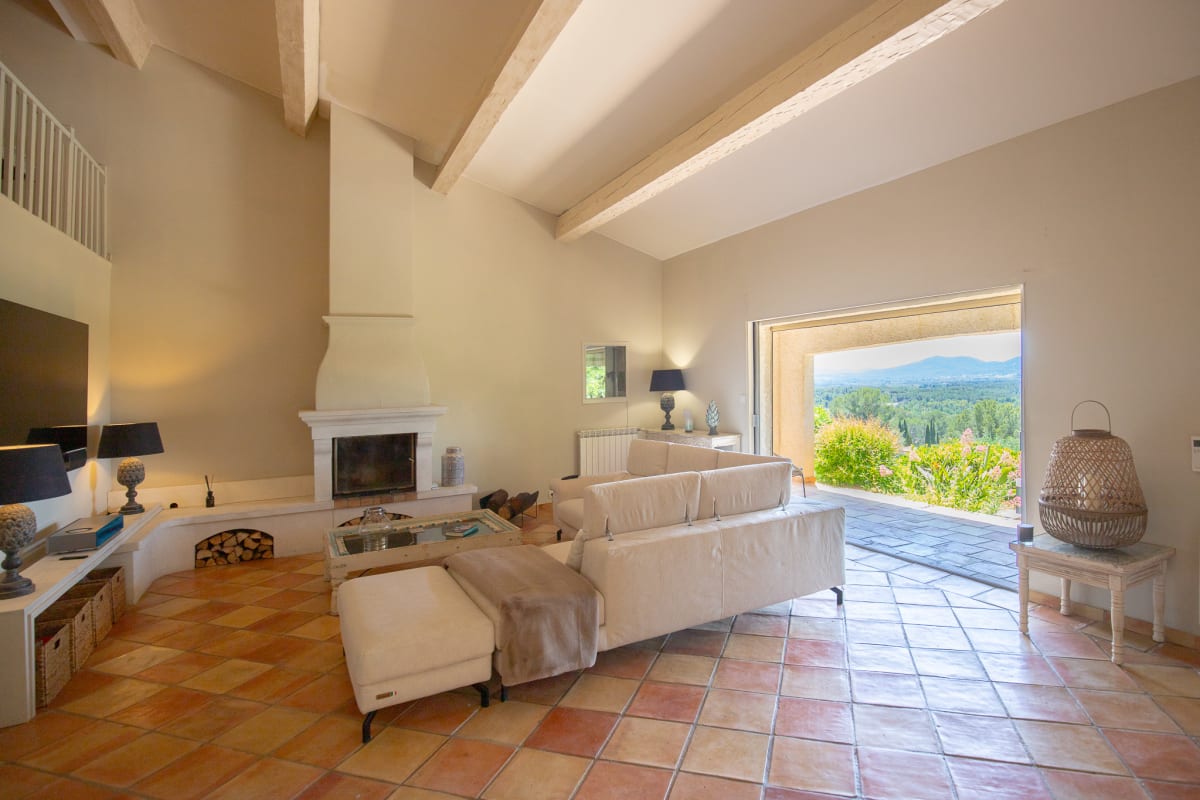  Villa 10 pers piscine privée près de Saint-Tropez 
