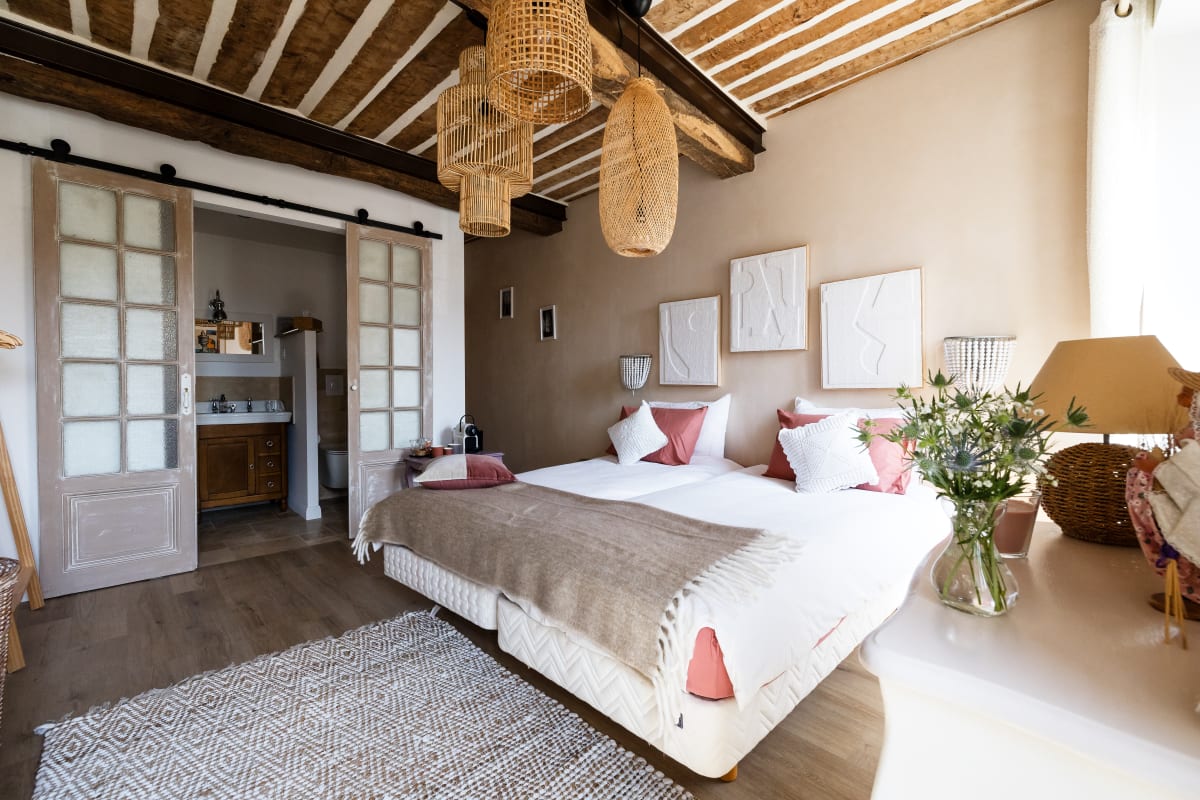 La Sanverine chambre privée centre historique Vence