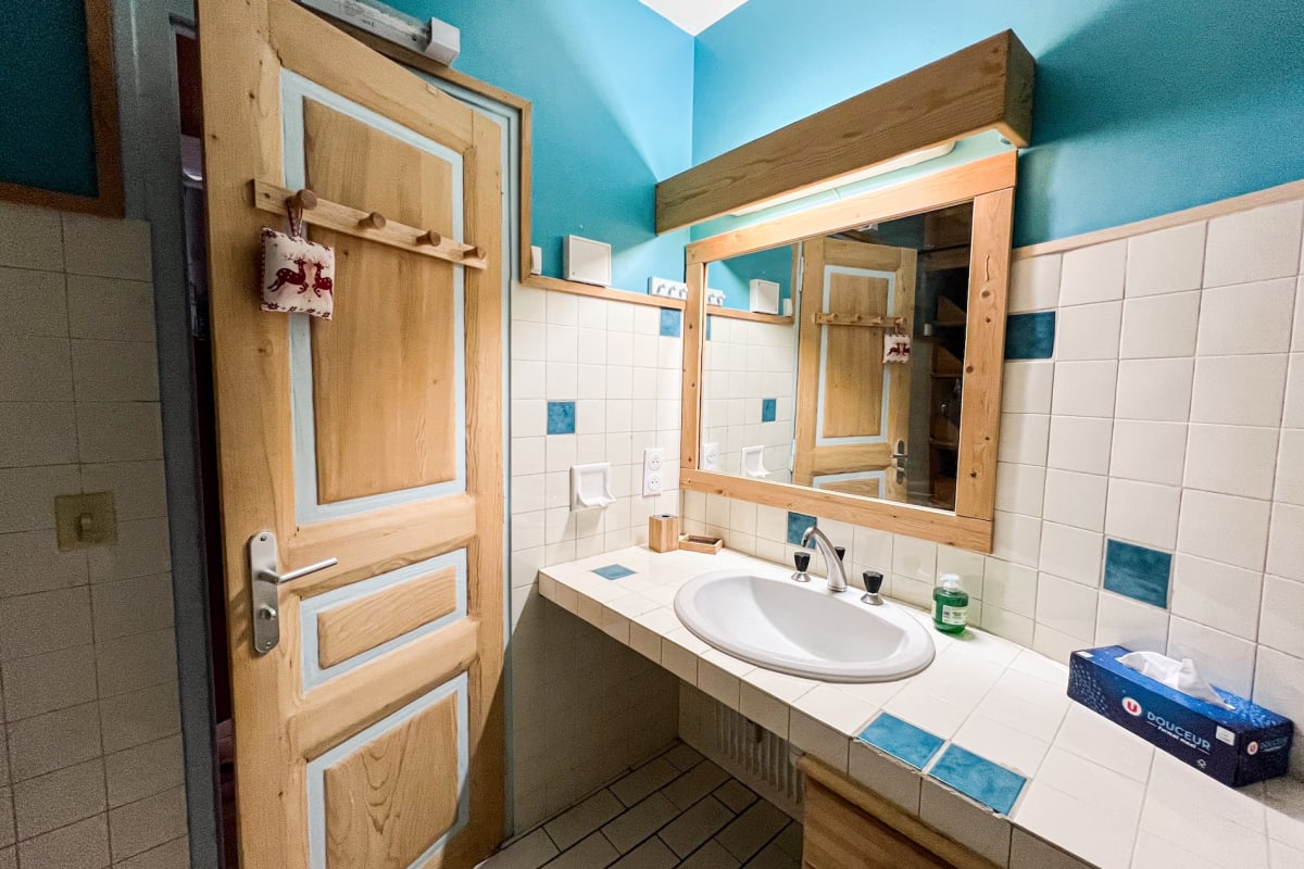 Immobilier Studio tout confort avec piscine et vue  
