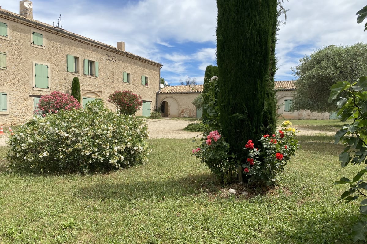 Appartement 04B3: Beau T3 au coeur des lavandes - piscine 