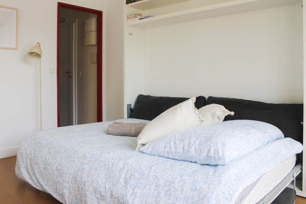Immobilier Charmant studio avec balcon -  Sacré-Cœur  