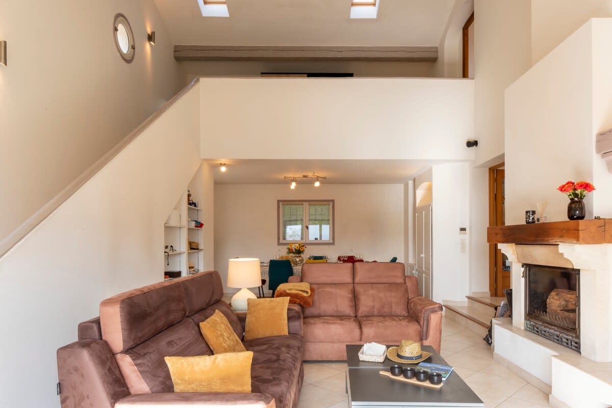  06C-Villa 8 pers avec piscine -arrière pays niçois 