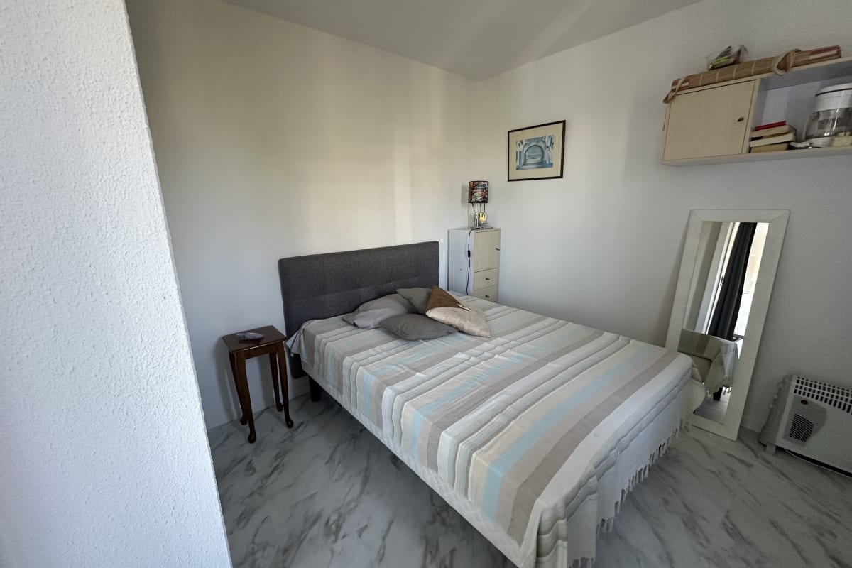 Appartement   Beau T2 rénové - proche plage