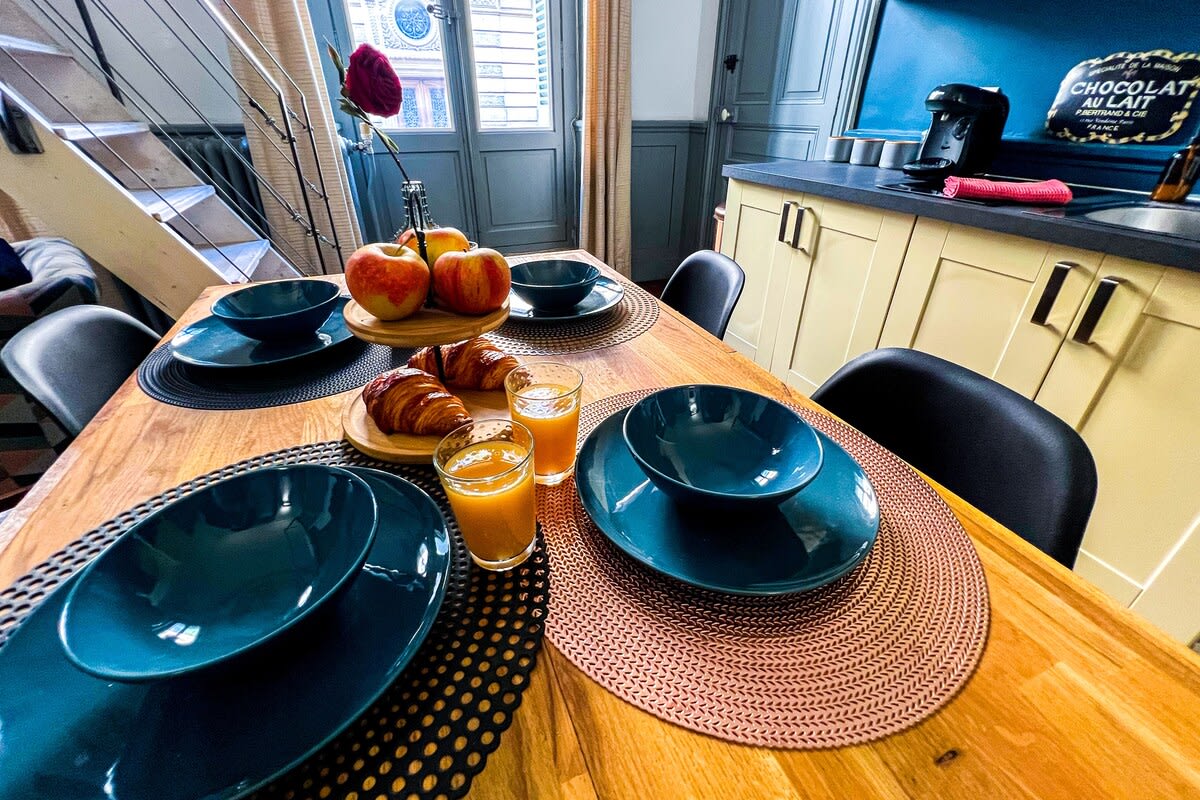 Immobilier 84B9 - "L'Interlude" élégant appartement historique  