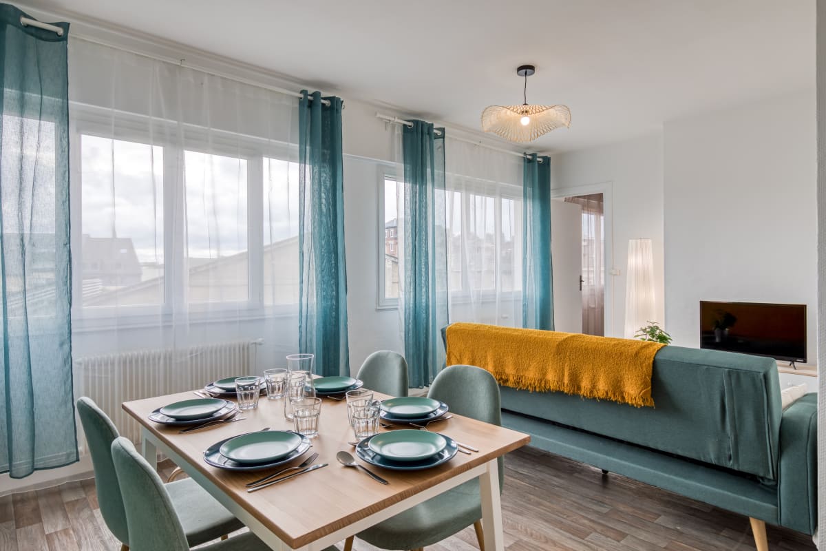  La Suite des 3 Tours : spacieux 3 chambres 