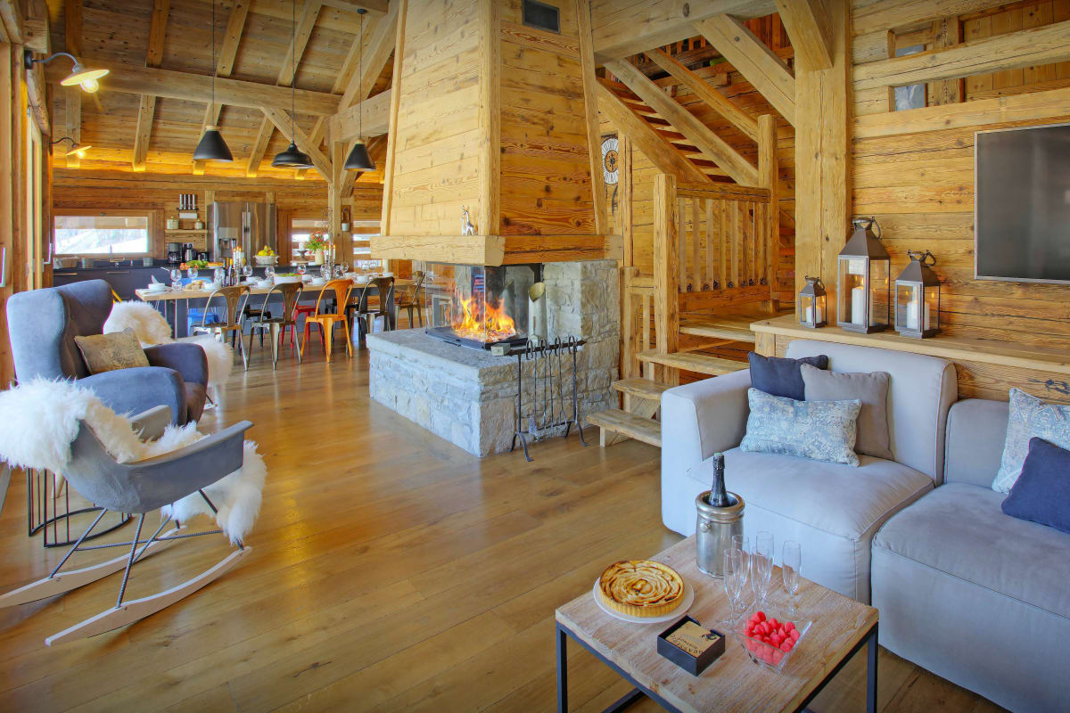  Chalet Luxueux chalet familial avec spa et sauna, proche des pistes - OVO Network