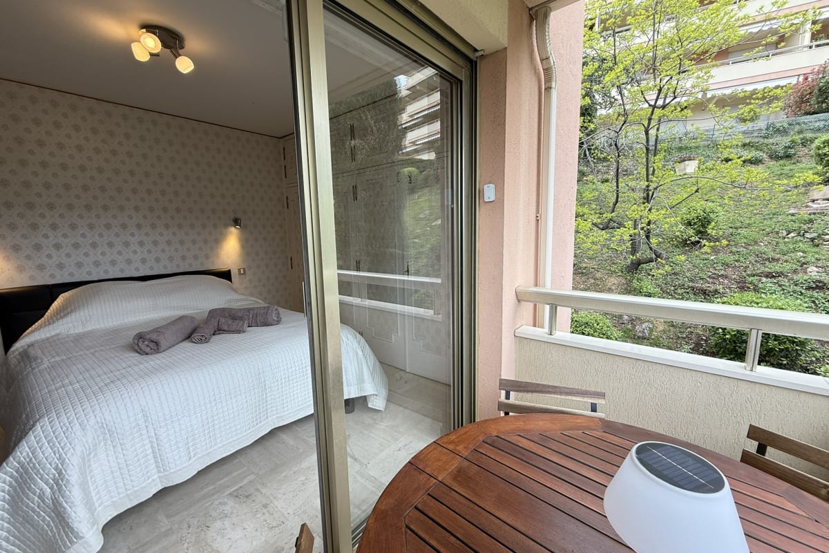 Appartement Bel appartement 4 chambres vue mer - clim - piscine - tennis - parc 