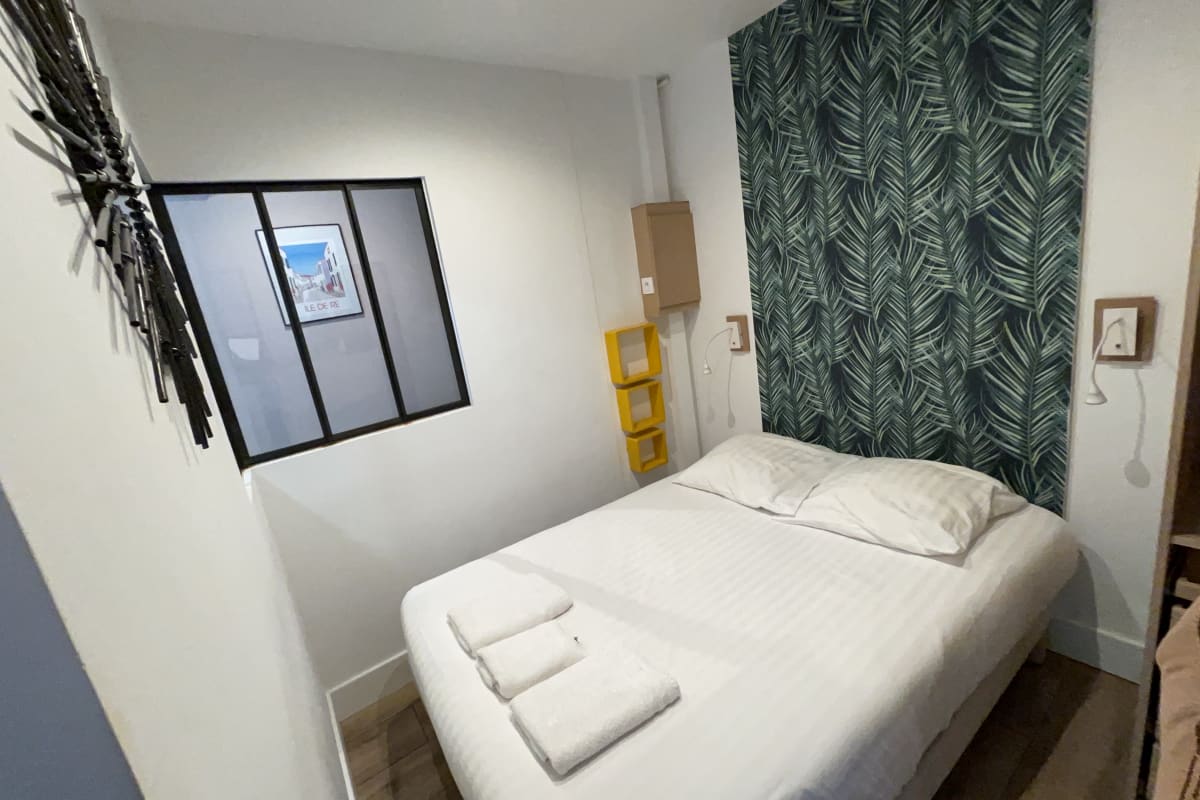  immobilier  Appartement avec jardin chaleureux et raffiné 