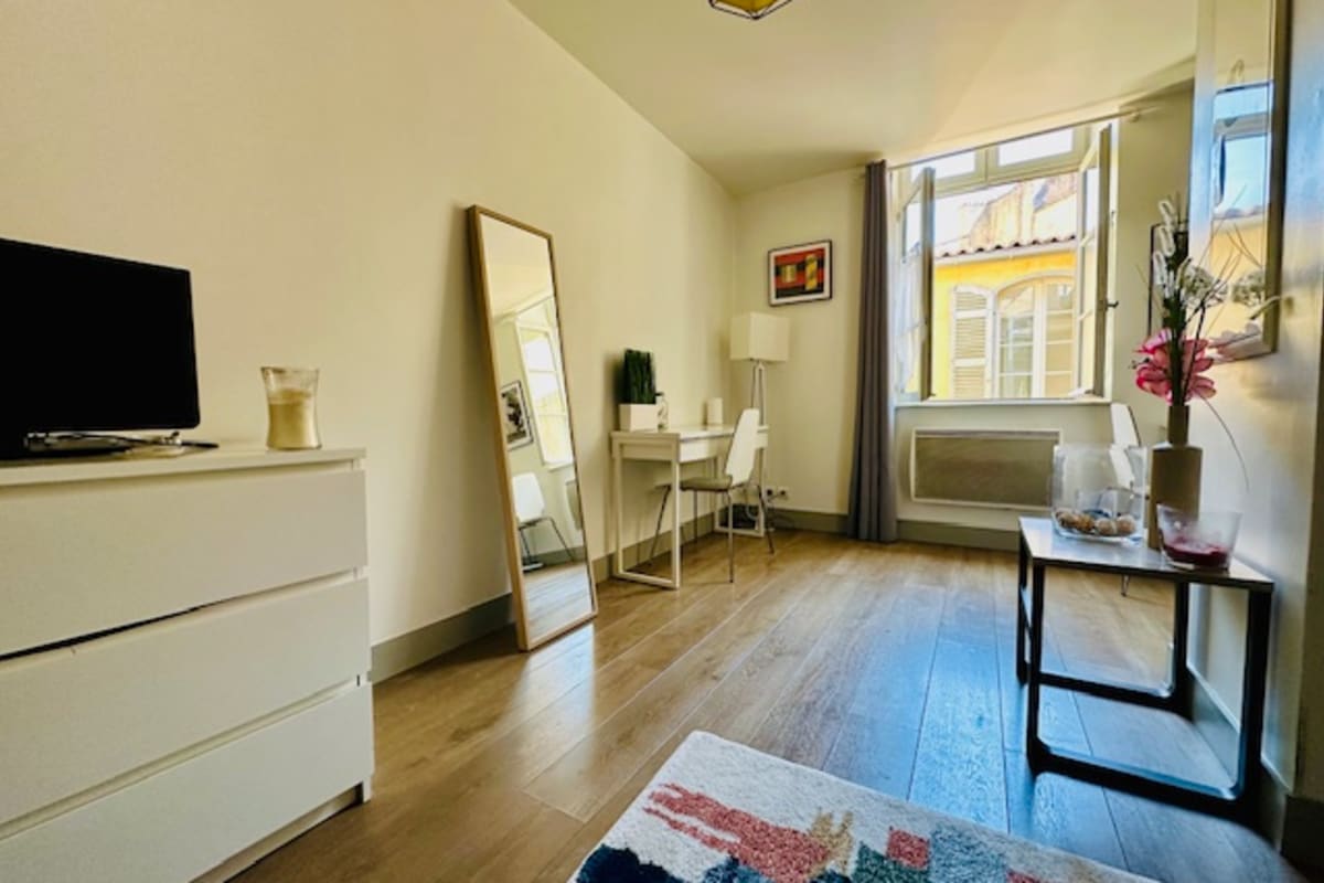  Appartement Beau studio proche du centre ville