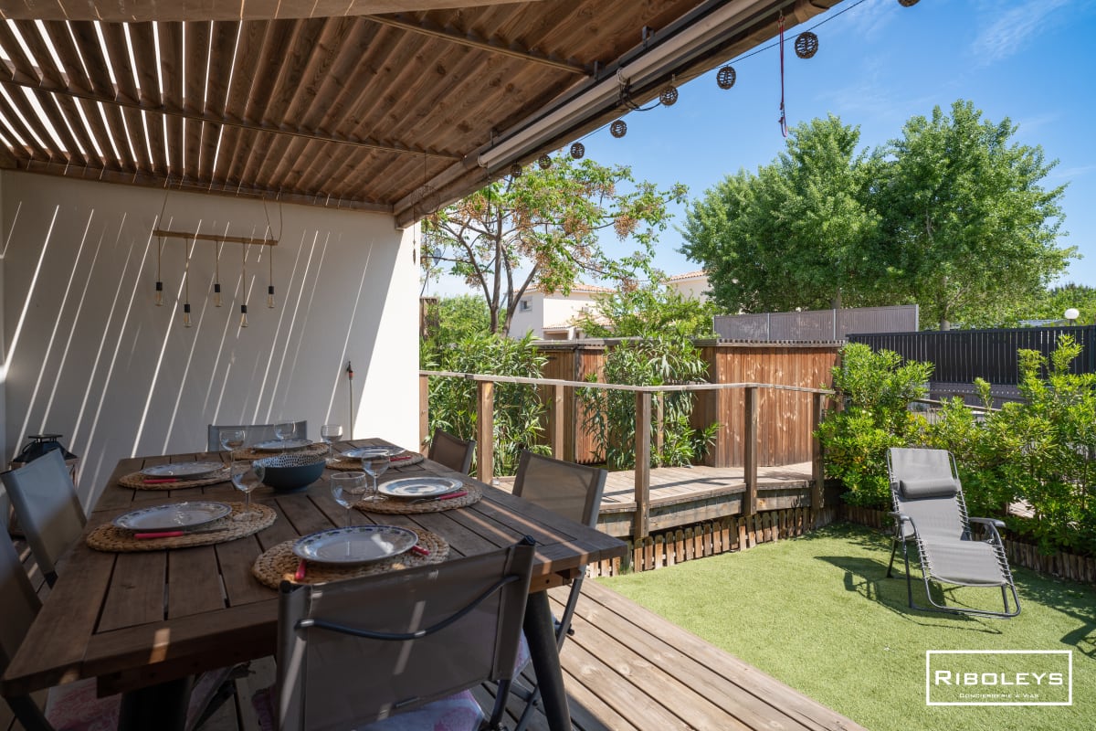 Villa T3 à 400m de la plage avec piscine