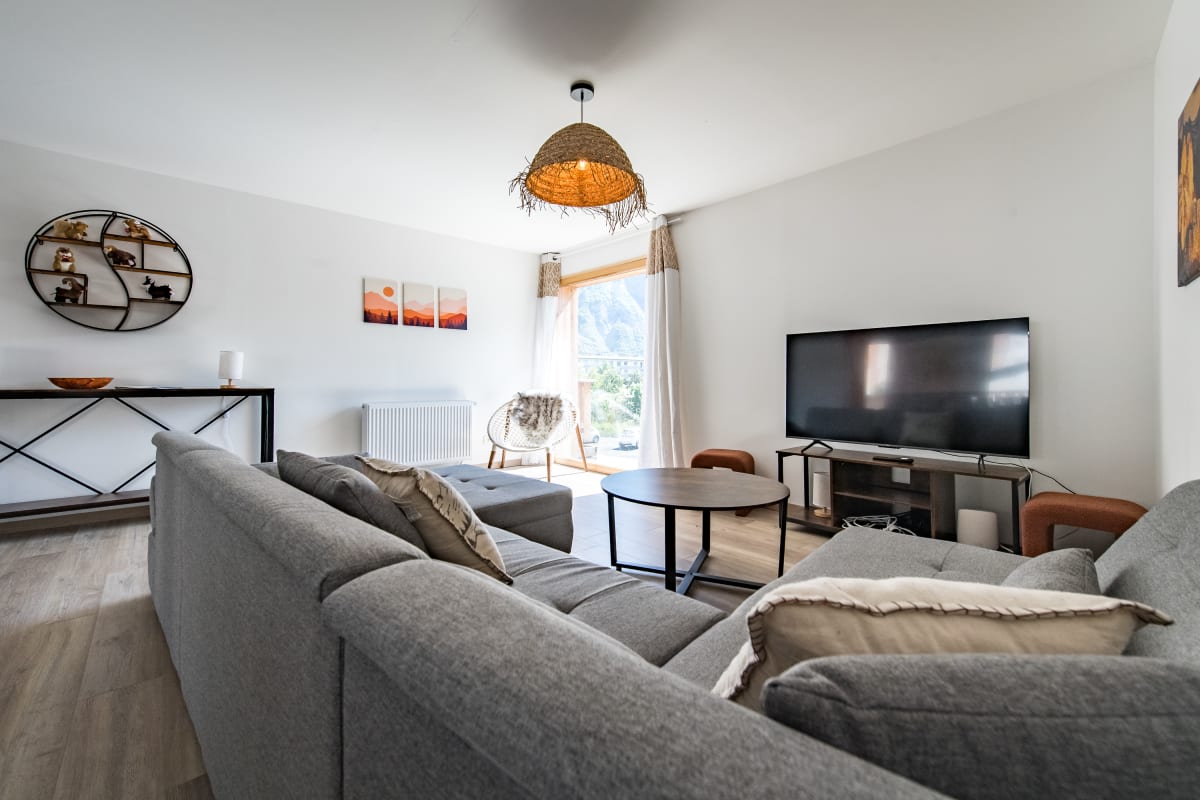Immobilier Grand Horizon | Grande Terrasse & Vue Montagne  