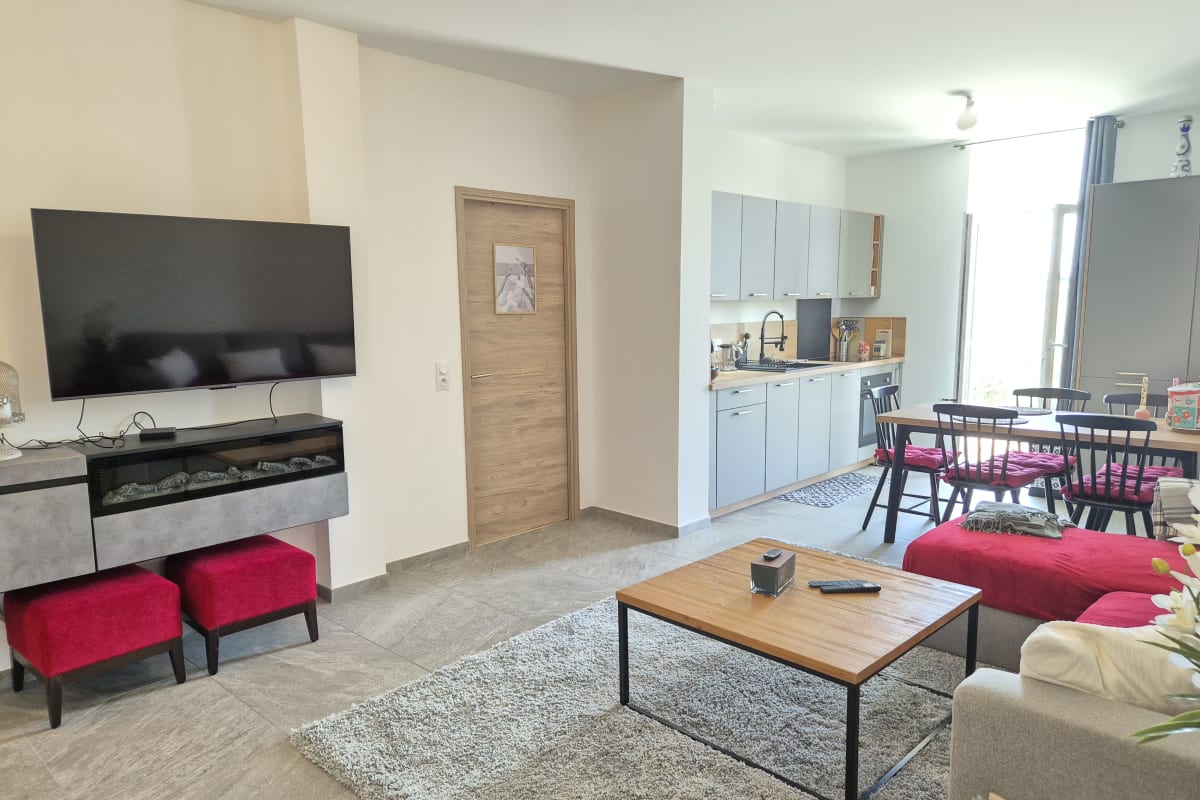 Immobilier Charmant appartement moderne au pied des pistes – Le Revard  