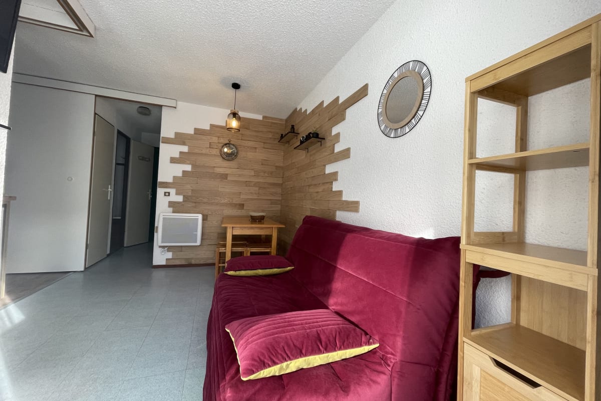 Appartement T2 lumineux avec vue montagne et confort 