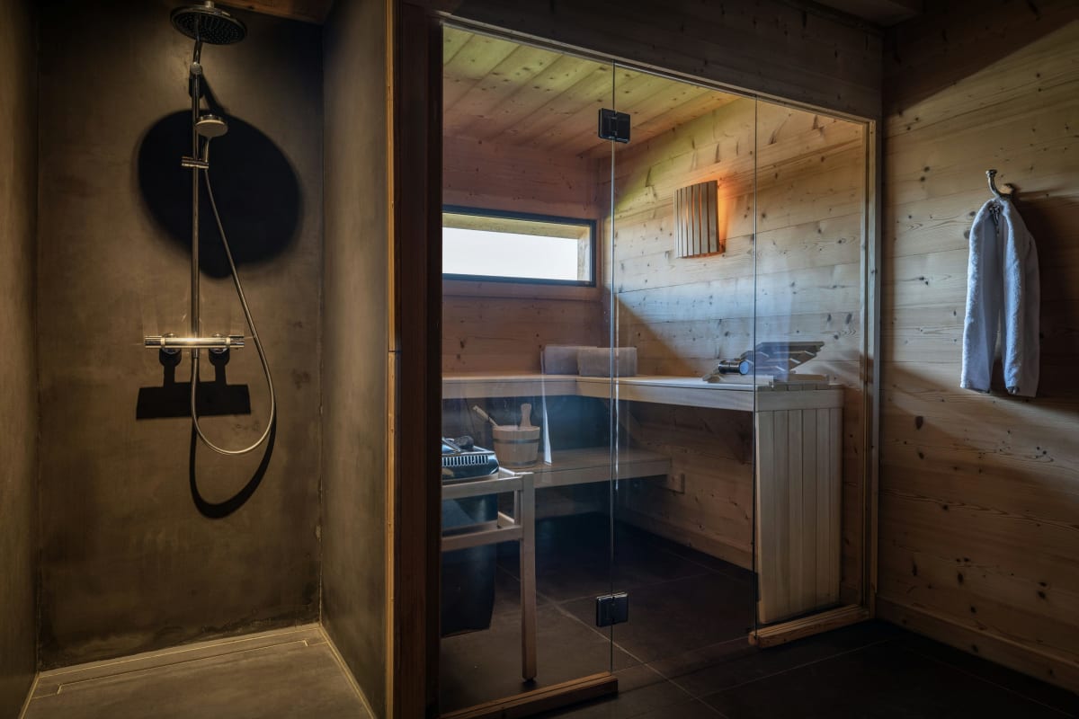 Chalet   Chalet pour 10 avec spa pour séjour tout confort - OVO Network