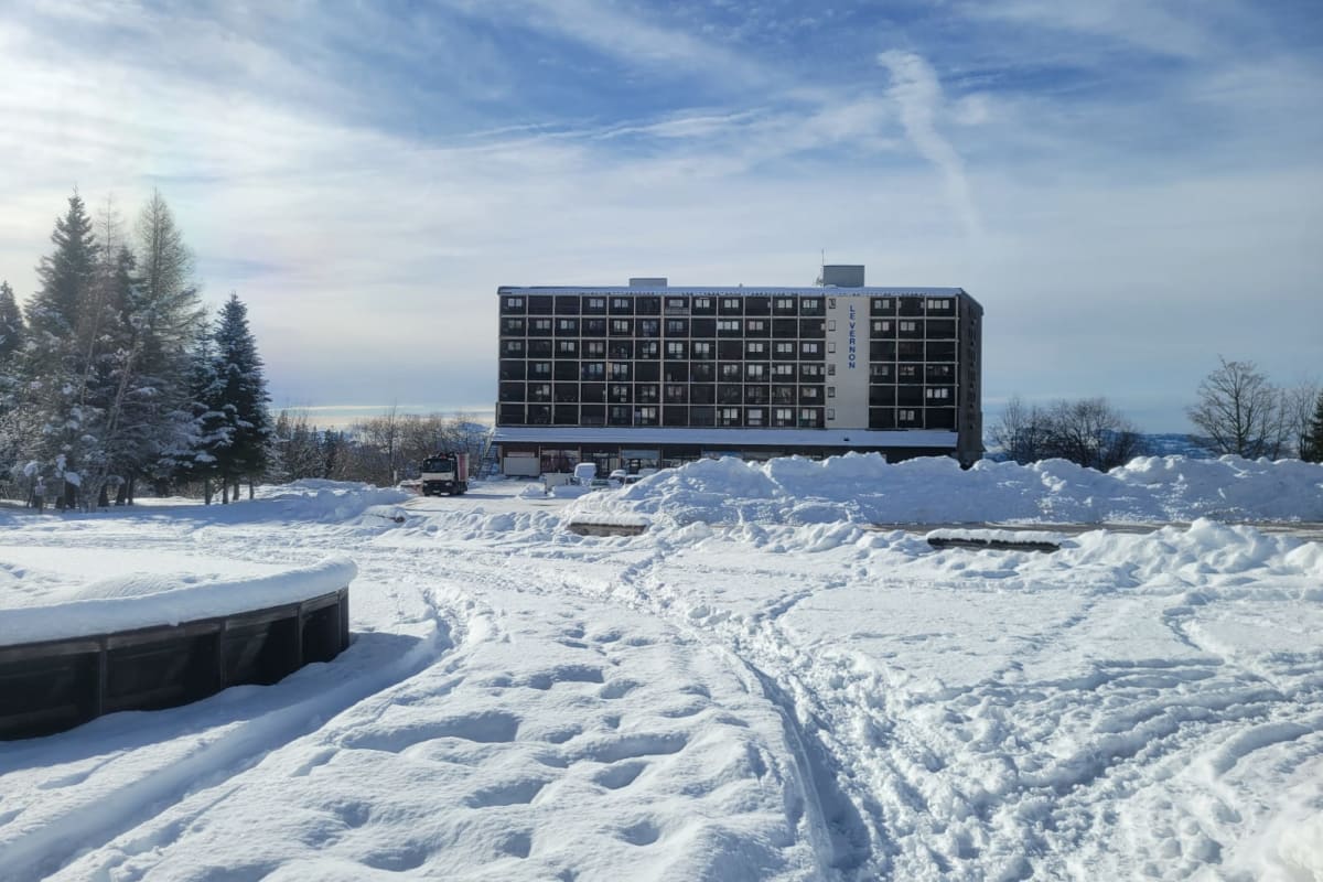 Appartement Studio confortable et cosy, vue sur la montagne, 4 personnes, parking 