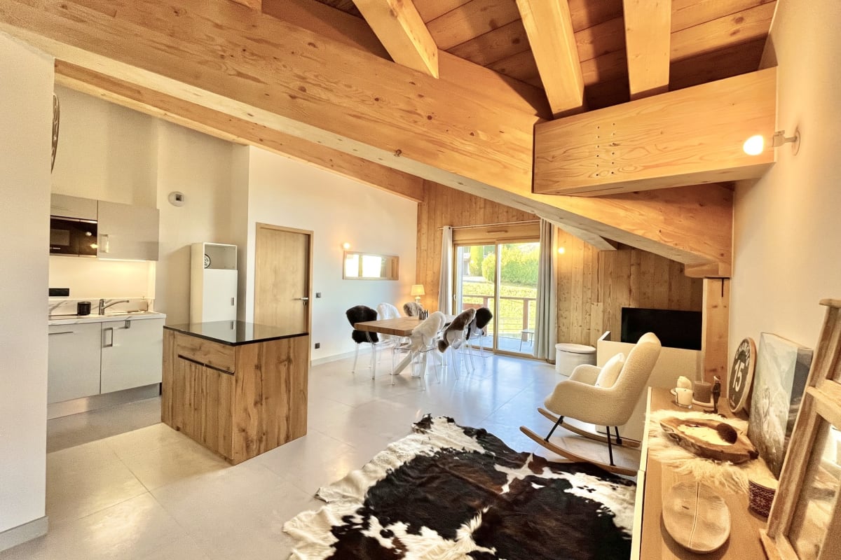  immobilier  Séjour confortable à 200m des remontées mécaniques