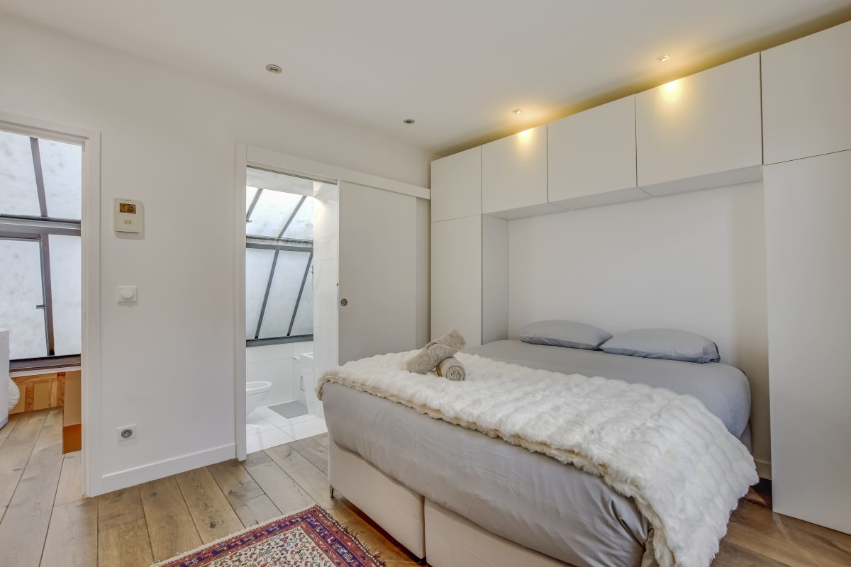 Duplex design dans le 14e - 4P - Gare Montparnasse