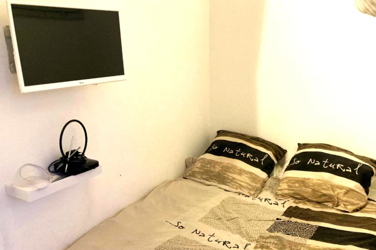 Appartement Spacieux studio neuf, proche mer 