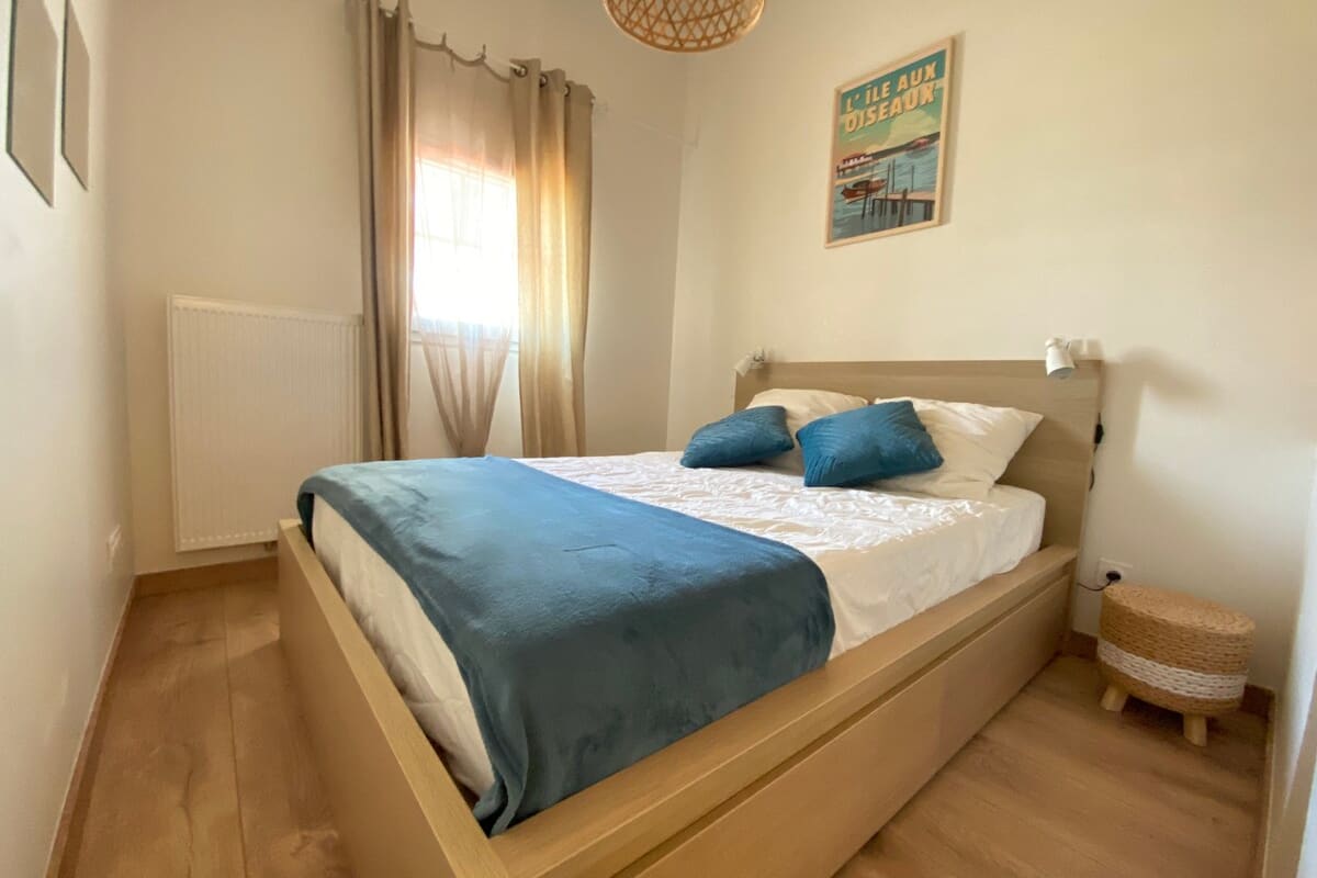 Maison   Maison climatisée typée Arcachonnaise avec piscine