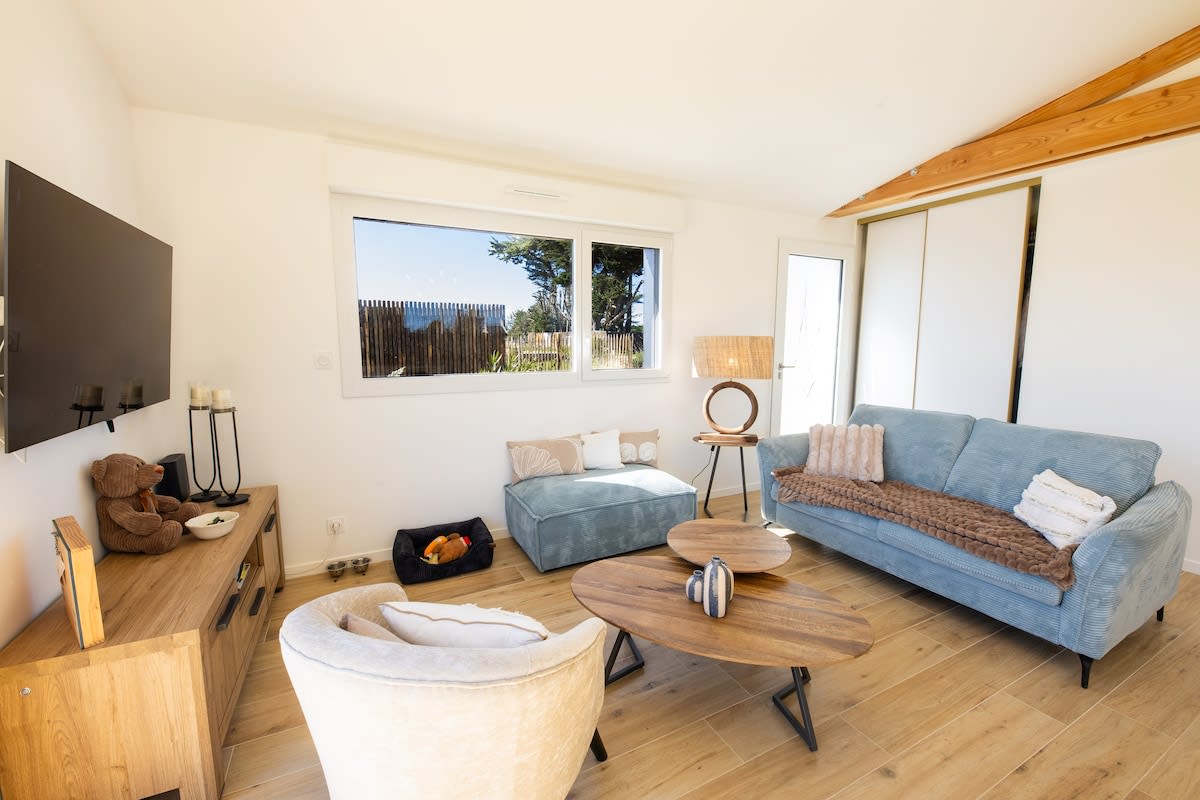  immobilier  Sublime maison bois, Plages à 5min à pieds
