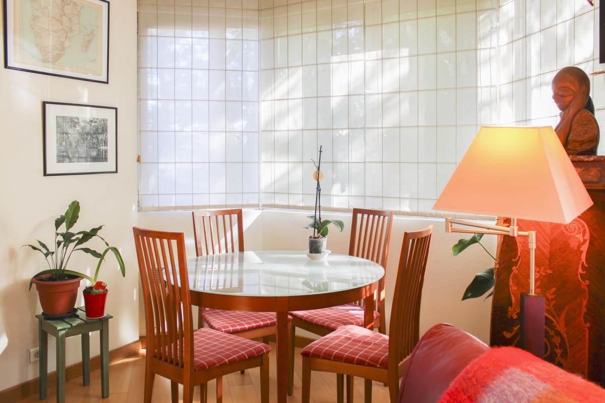  immobilier  Appart 86m² avec balcons, parking, au calme.