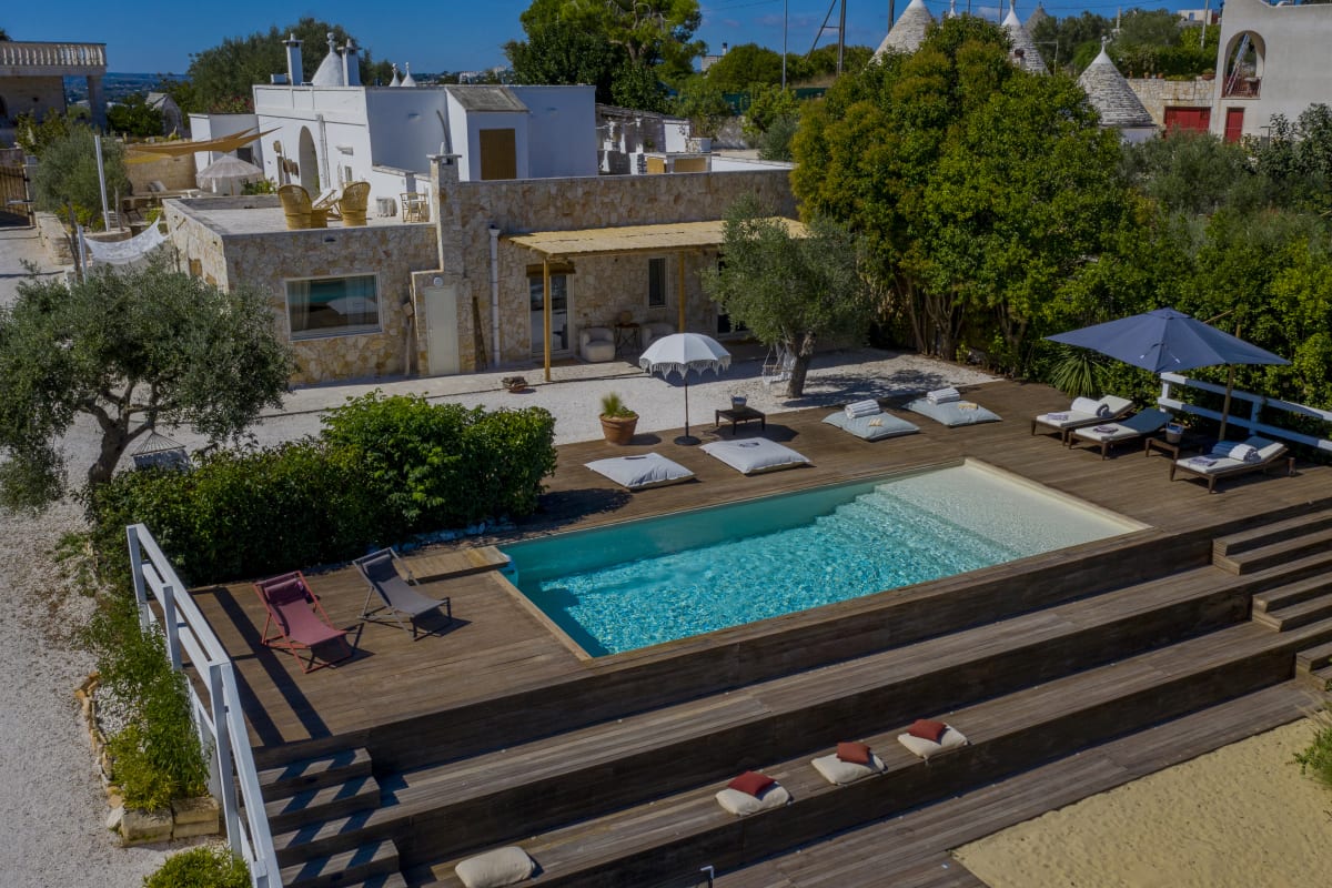  immobilier  Trullo premium avec piscine & beach corner – Locorotondo